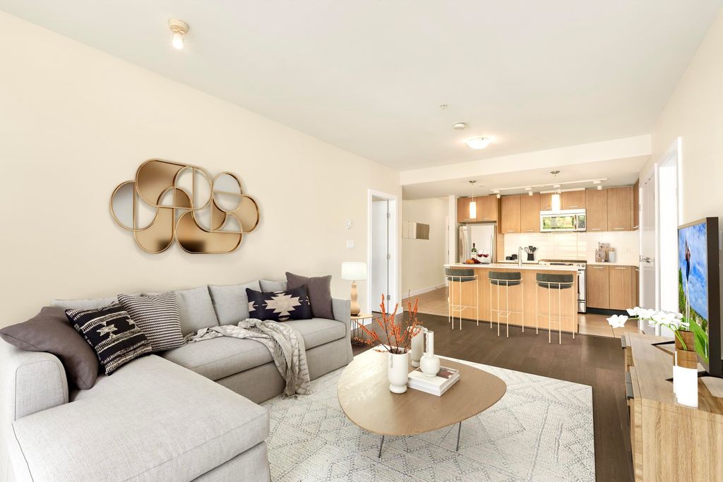 listing image 1100570419494367949