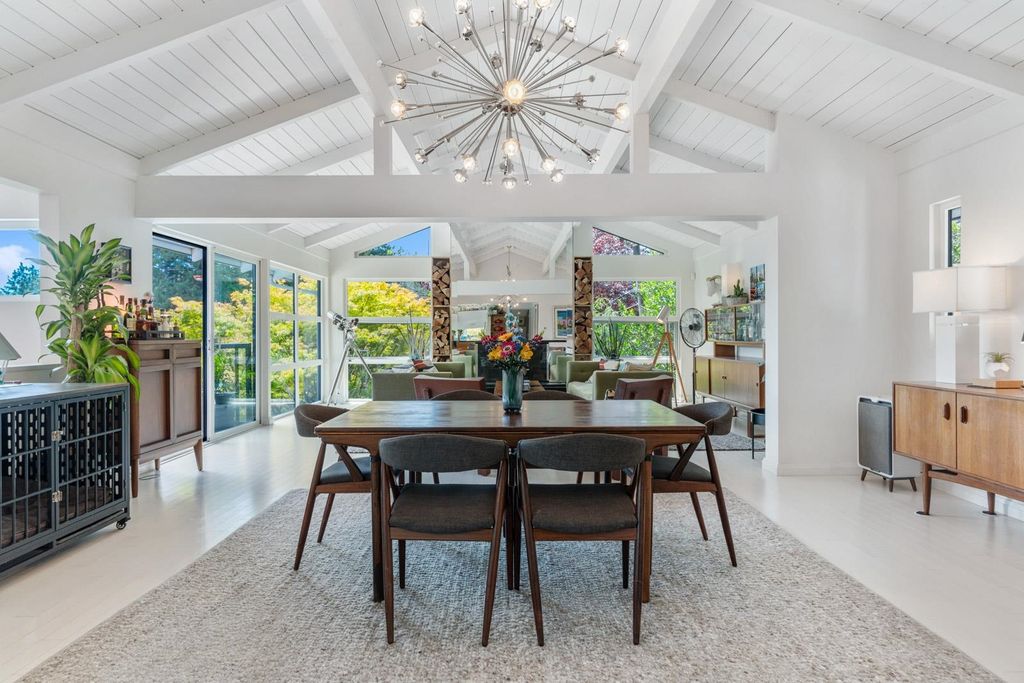 listing image 1106838335697120544