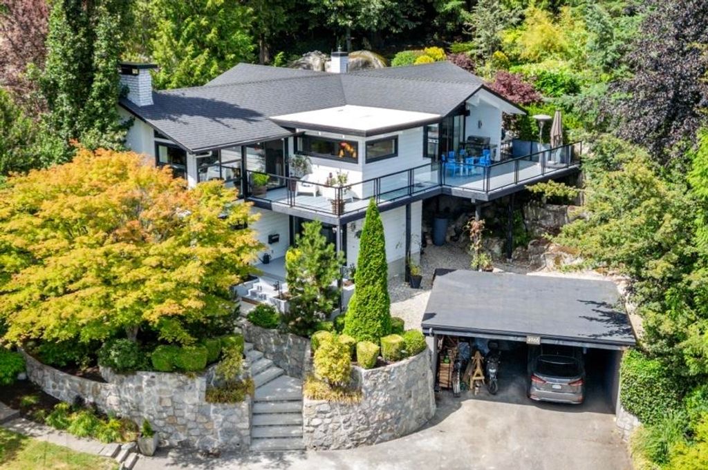 listing image 1102181804114638010