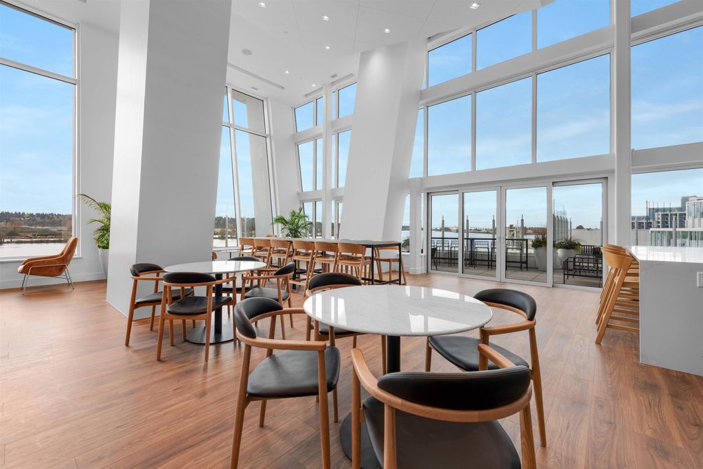 listing image 1103822493726222137