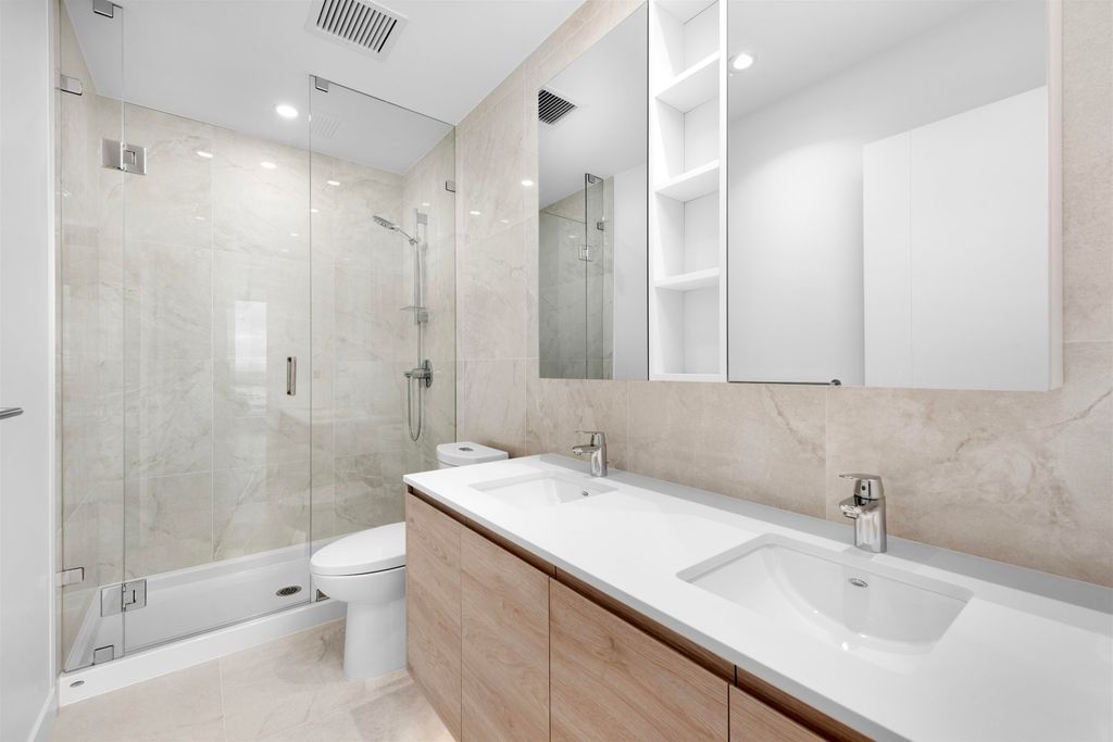 listing image 1104984761116185963