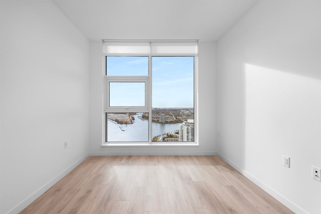 listing image 1105145884603756920