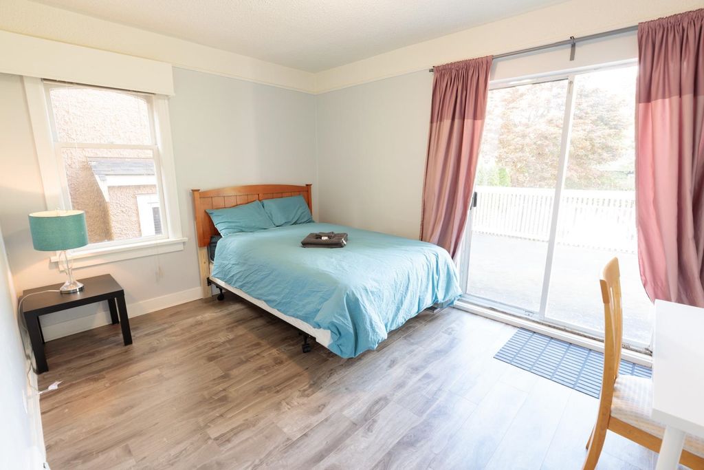 listing image 1104891291958945553