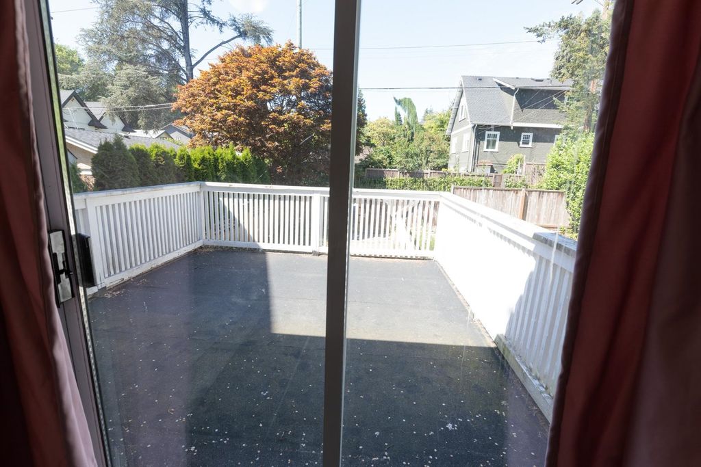 listing image 1102133275024329685