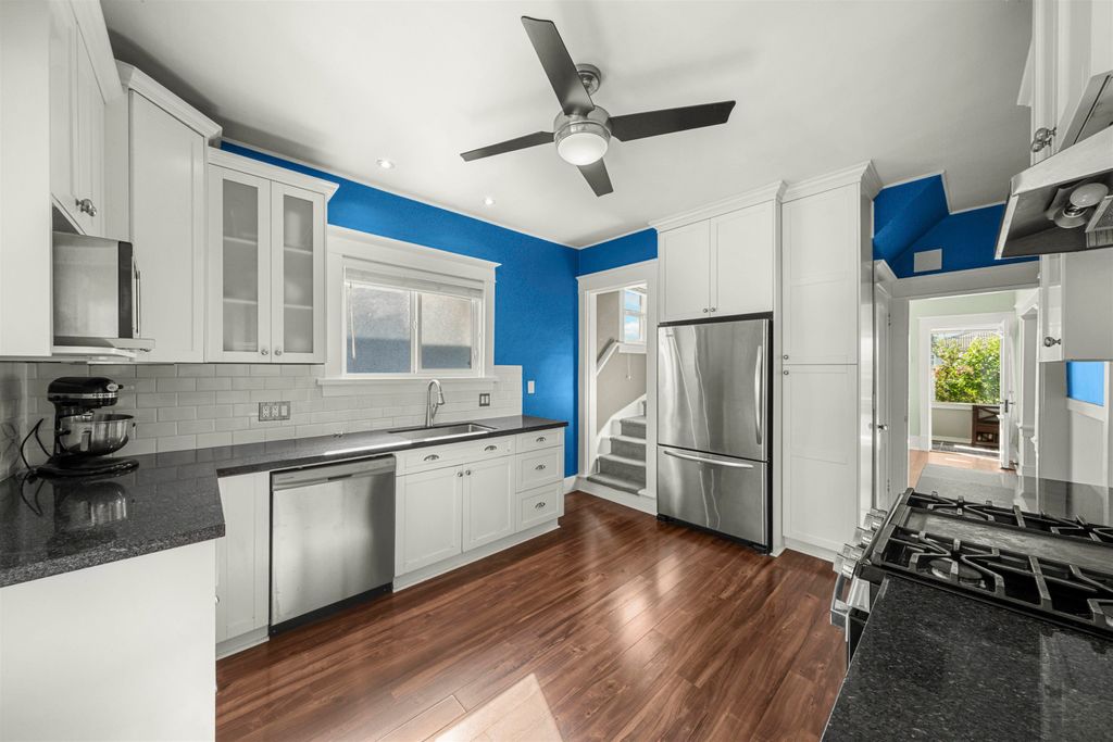 listing image 1107707930113375780