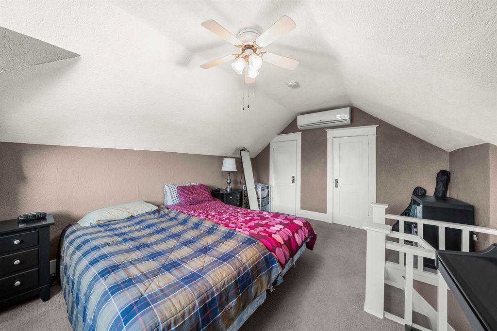 listing image 1108519134108154786