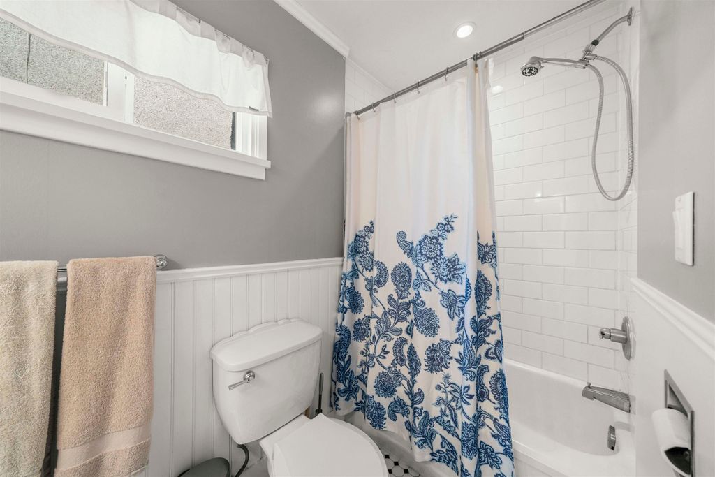 listing image 1108113936659988184