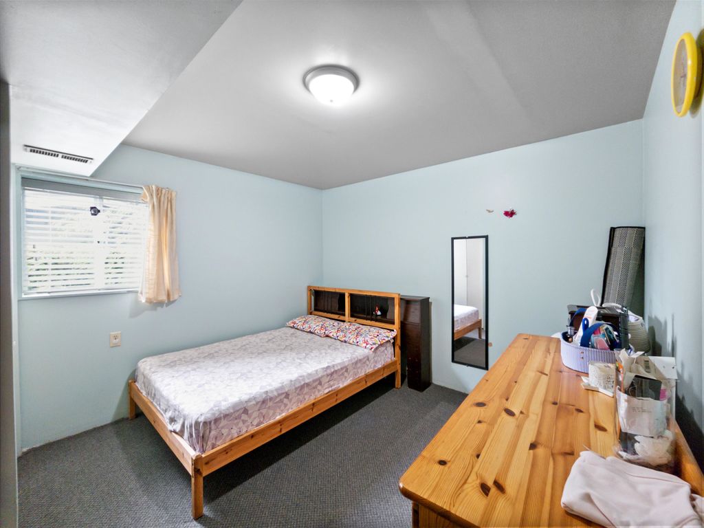 listing image 1108912148829813919