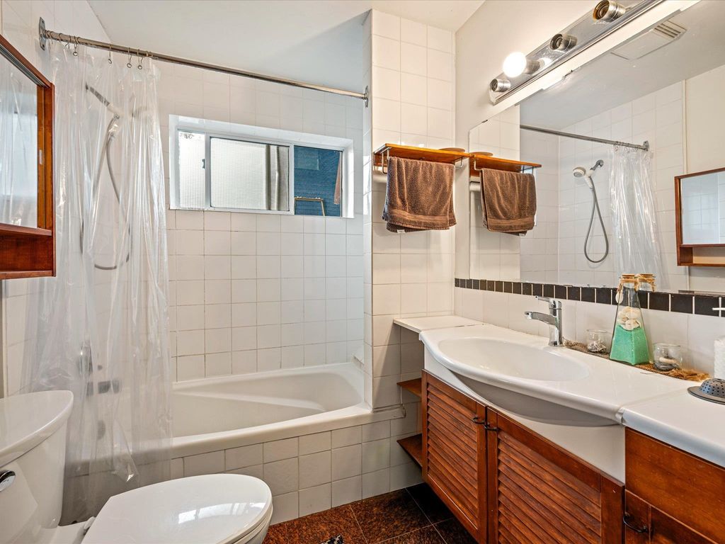 listing image 1100377150923386449