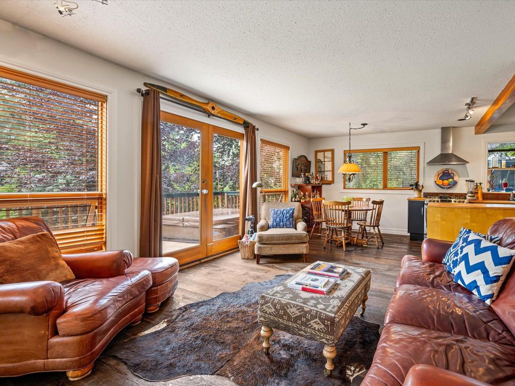 listing image 1103276582799887608
