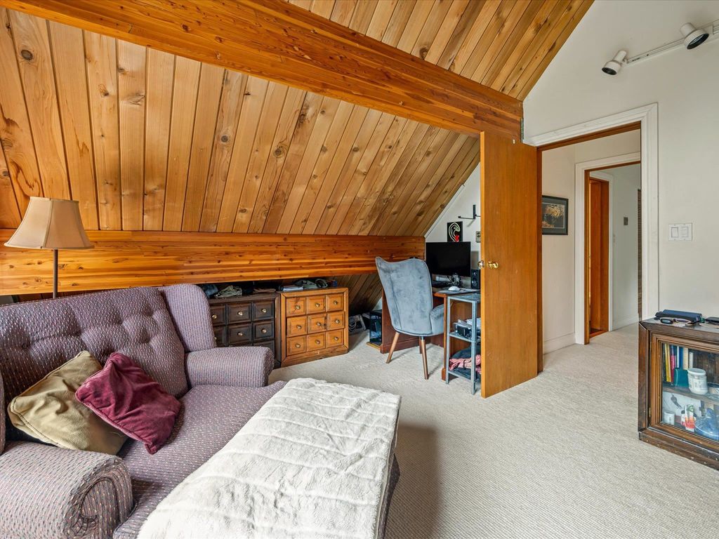 listing image 1105874103555688017