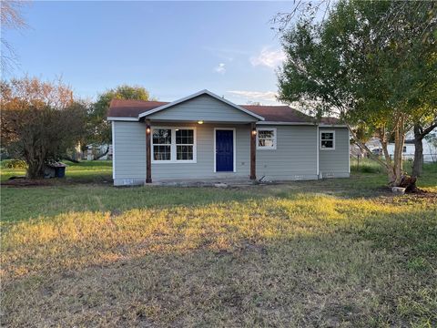 A home in Sinton