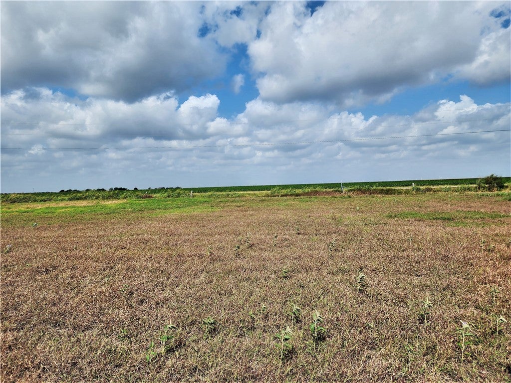 10628 County Road 2051