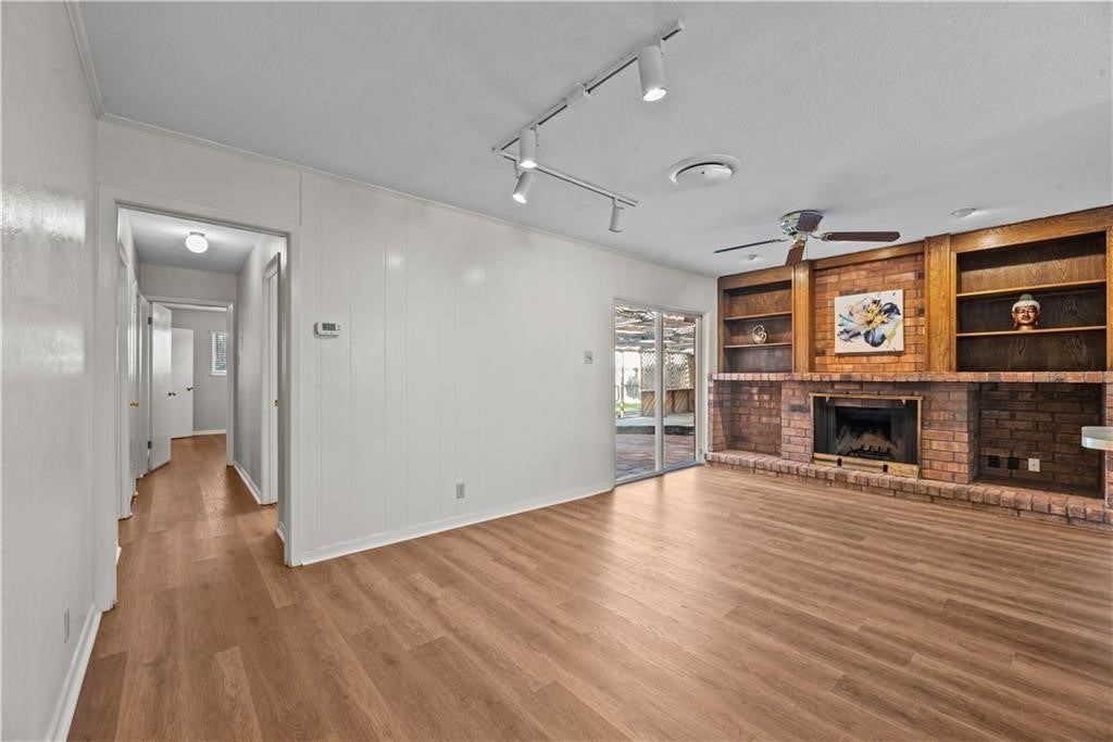 1301 Easthaven Drive