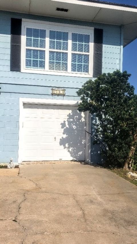 A home in Rockport