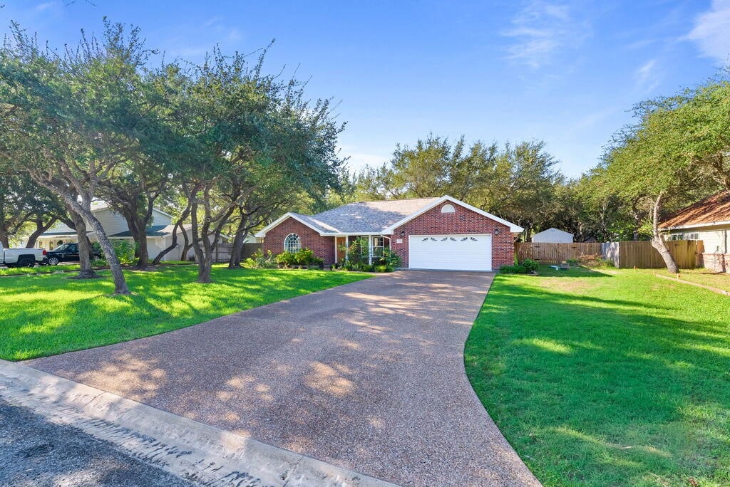 102 NORTH SANTA CLARA DR Drive