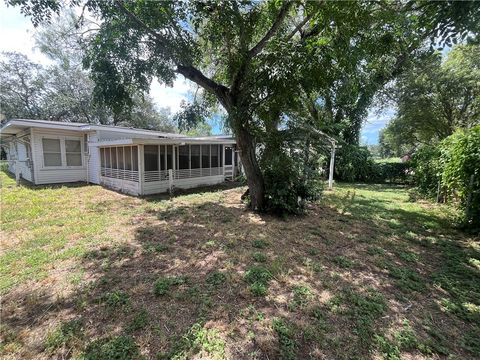 A home in Beeville