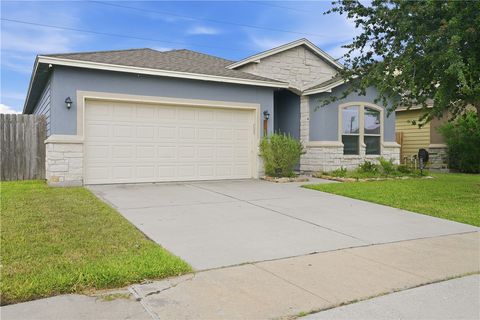 Photo of 7658 Sable Creek Drive, Corpus Christi, TX 78414 (MLS # 476351)