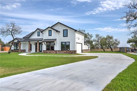 A home in Robstown