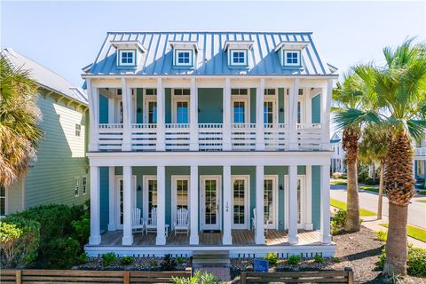 A home in Port Aransas