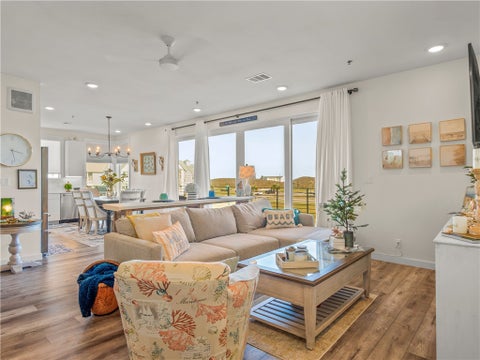 Tiny photo for 630 W Center Square W #205, Port Aransas, TX 78373 (MLS # 481714)