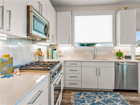 Tiny photo for 630 W Center Square W #205, Port Aransas, TX 78373 (MLS # 481714)
