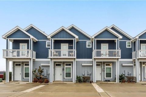 Photo of 15208 Beach Way Drive, Corpus Christi, TX 78418 (MLS # 472833)