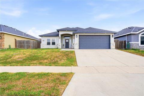 Photo of 11526 Willowood Creek Drive, Corpus Christi, TX 78410 (MLS # 471504)