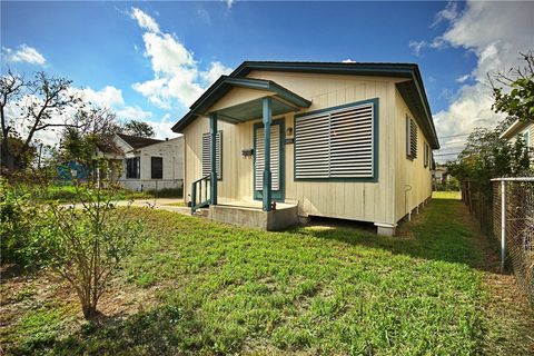 Photo of 2025 Yale Street, Corpus Christi, TX 78416 (MLS # 474144)