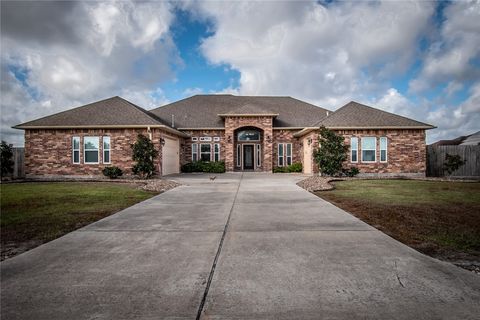 Photo of 5309 Capernaum Court, Corpus Christi, TX 78413 (MLS # 473843)