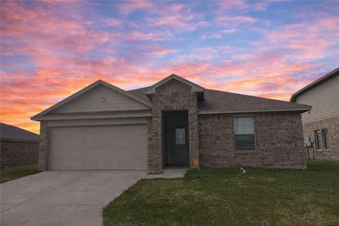 Photo of 2741 Eltonne Gardens Drive, Corpus Christi, TX 78415 (MLS # 472387)