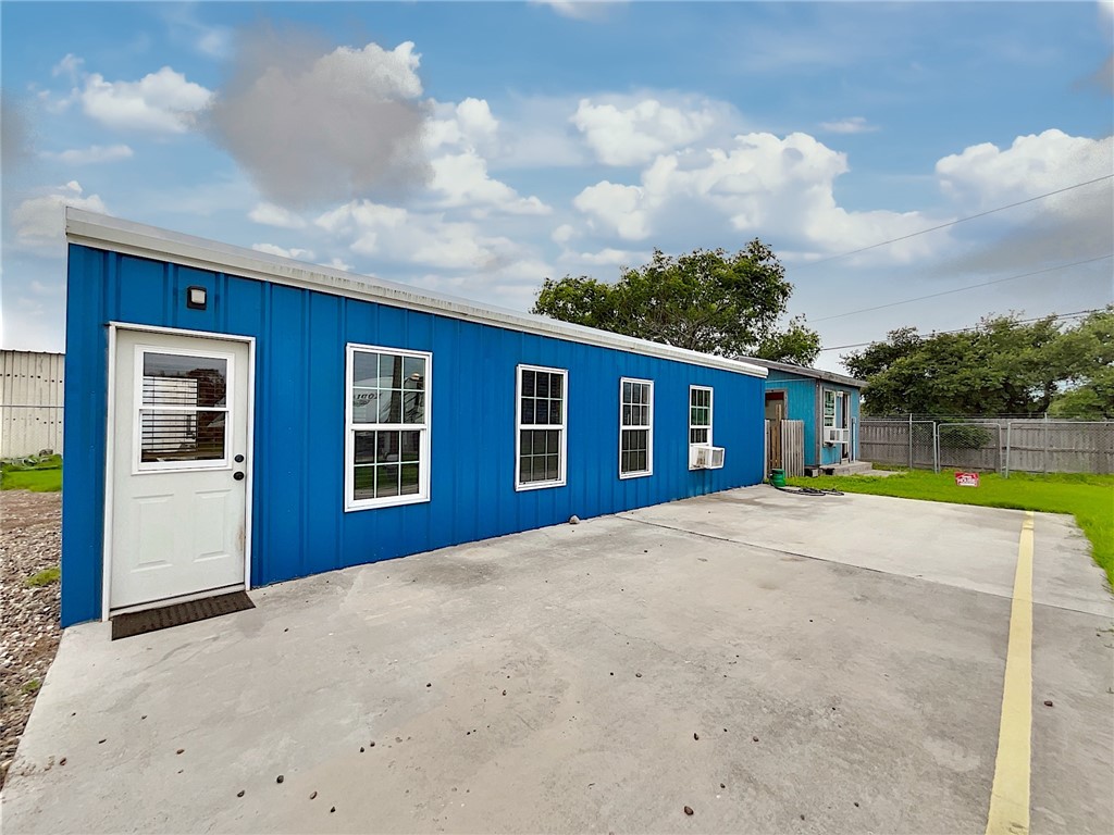 View Rockport, TX 78382 house