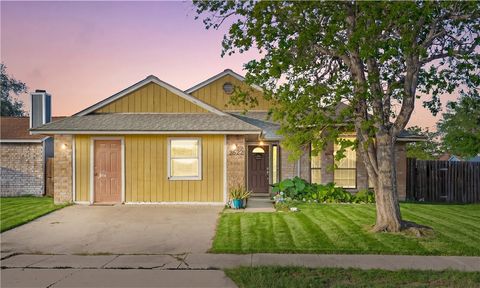 Photo of 2622 Persimmon Street, Corpus Christi, TX 78415 (MLS # 474854)