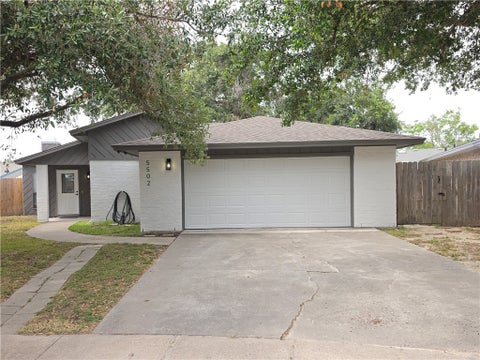 Photo of 5502 Crossgate Drive N, Corpus Christi, TX 78413 (MLS # 479490)