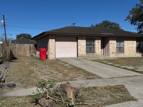 A home in Robstown