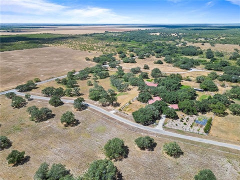Tiny photo for 555 Silver Creek, Sinton, TX 78387 (MLS # 482283)
