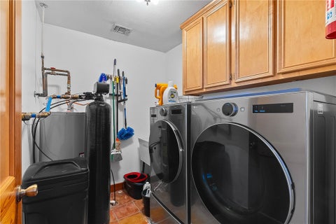 Tiny photo for 555 Silver Creek, Sinton, TX 78387 (MLS # 482283)