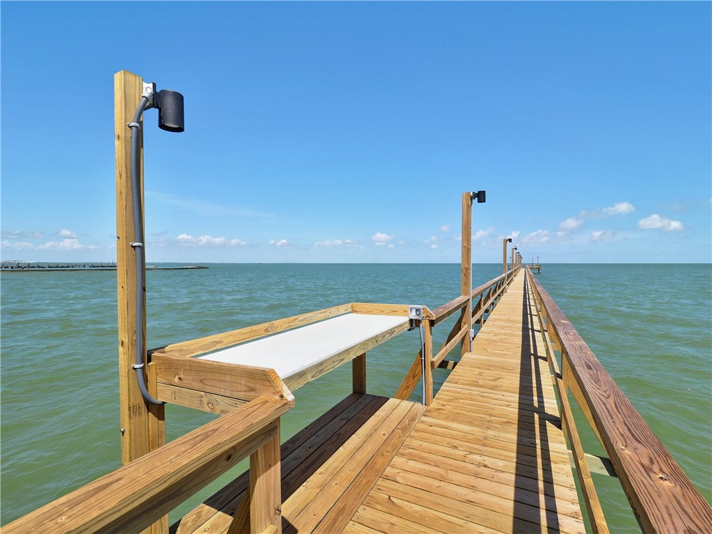 Rockport, Texas 78352, United States, 3 Bedrooms Bedrooms, ,2 BathroomsBathrooms,Residential,Active,210980