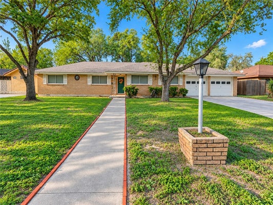 1701 ROSE DR, ALICE, TX 78332 - Image 1616418f3e7caaa44bafeb2a06a3db0c/3885133028