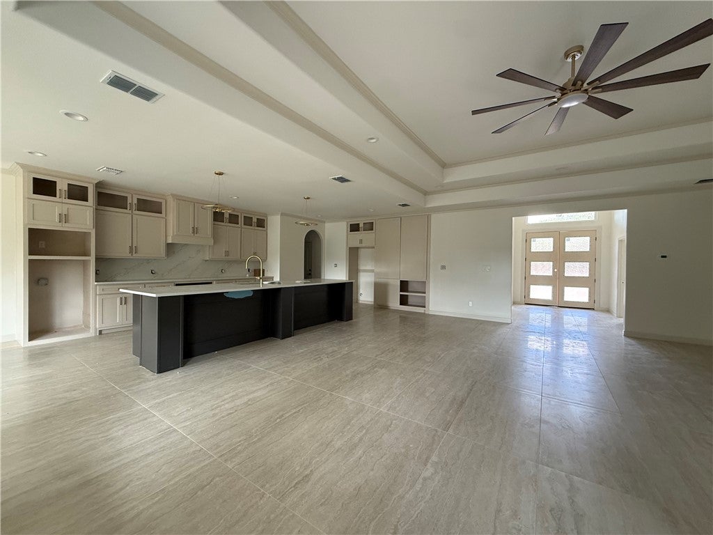 104 Oakmont Drive