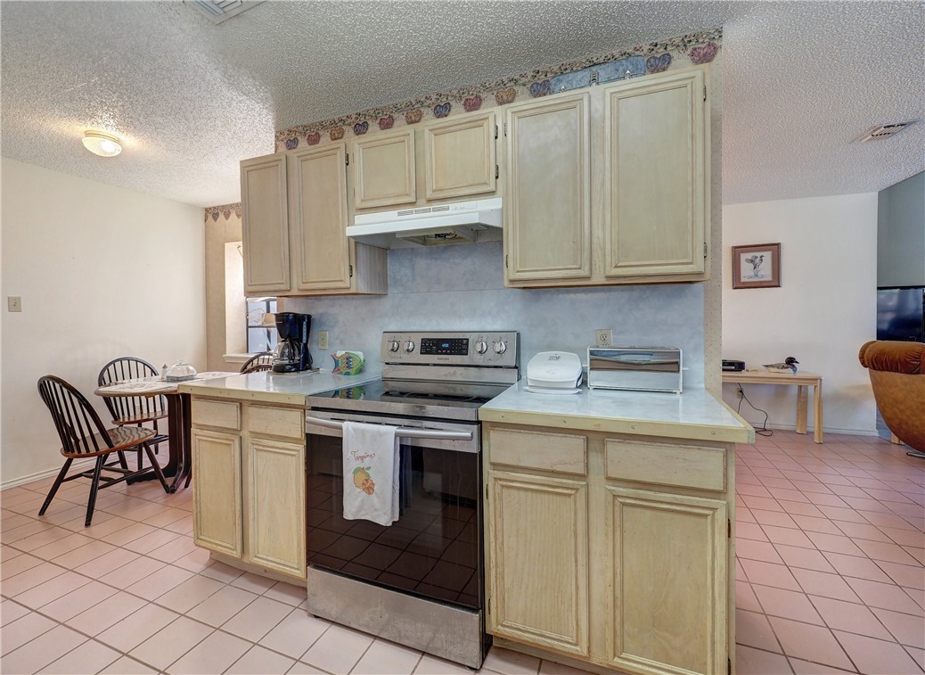 Corpus Christi, Texas 78418, United States, 3 Bedrooms Bedrooms, ,2 BathroomsBathrooms,Residential,Active,187975