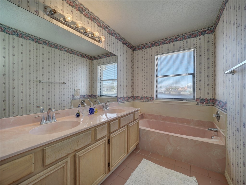 Corpus Christi, Texas 78418, United States, 3 Bedrooms Bedrooms, ,2 BathroomsBathrooms,Residential,Active,187975