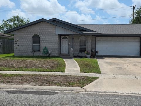 Photo of 5605 Tanglewood Drive, Corpus Christi, TX 78412 (MLS # 474529)