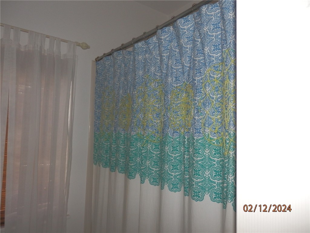 Port Aransas, Texas 78373, United States, 4 Bedrooms Bedrooms, ,3 BathroomsBathrooms,Residential,Active,88784