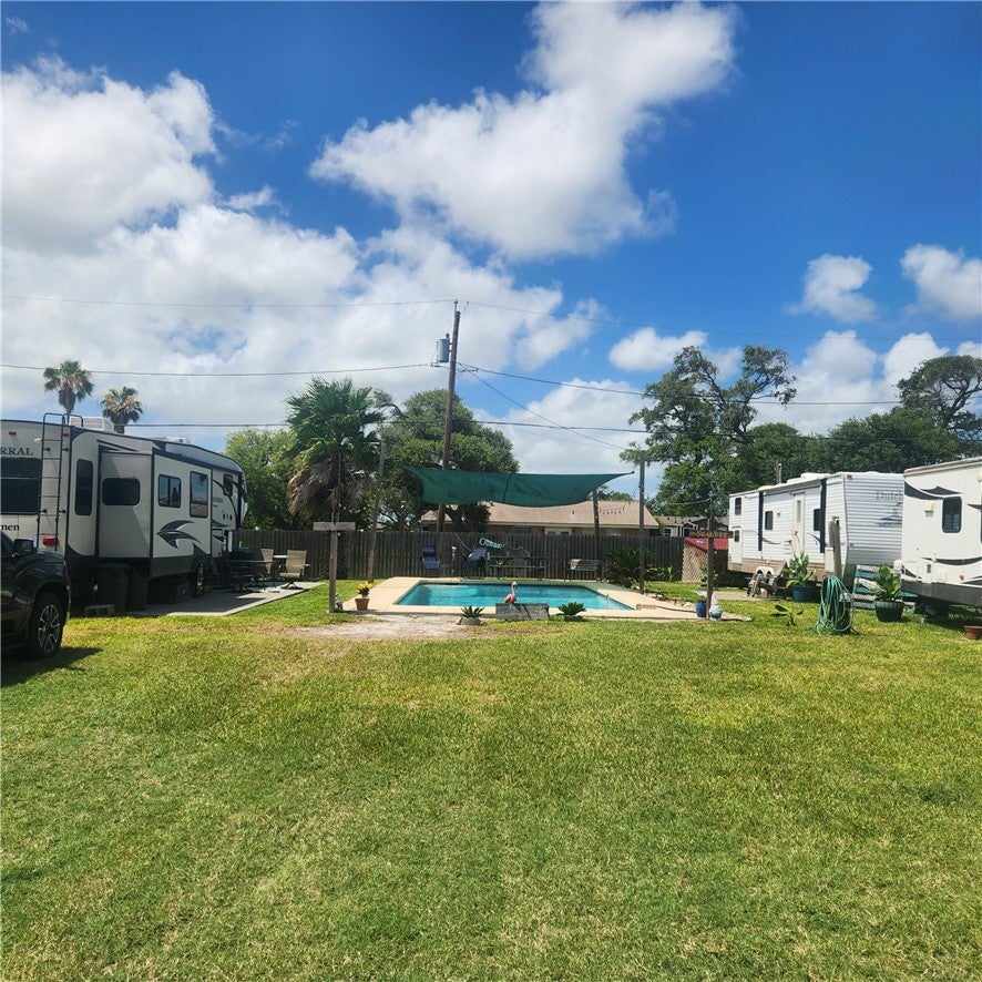 123 Bermuda Drive
