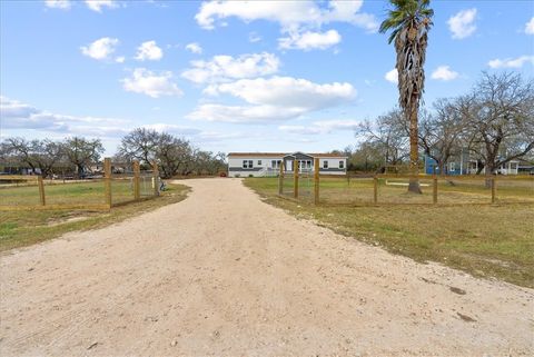 A home in Orange Grove