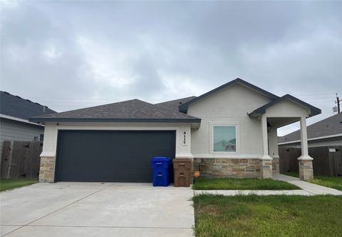 Photo of 3117 Creek Side Drive, Corpus Christi, TX 78410 (MLS # 474345)