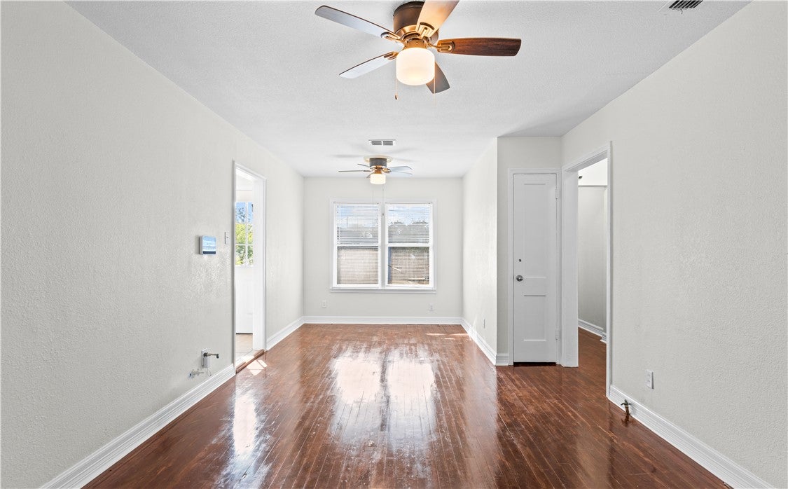 1538 Brentwood Drive