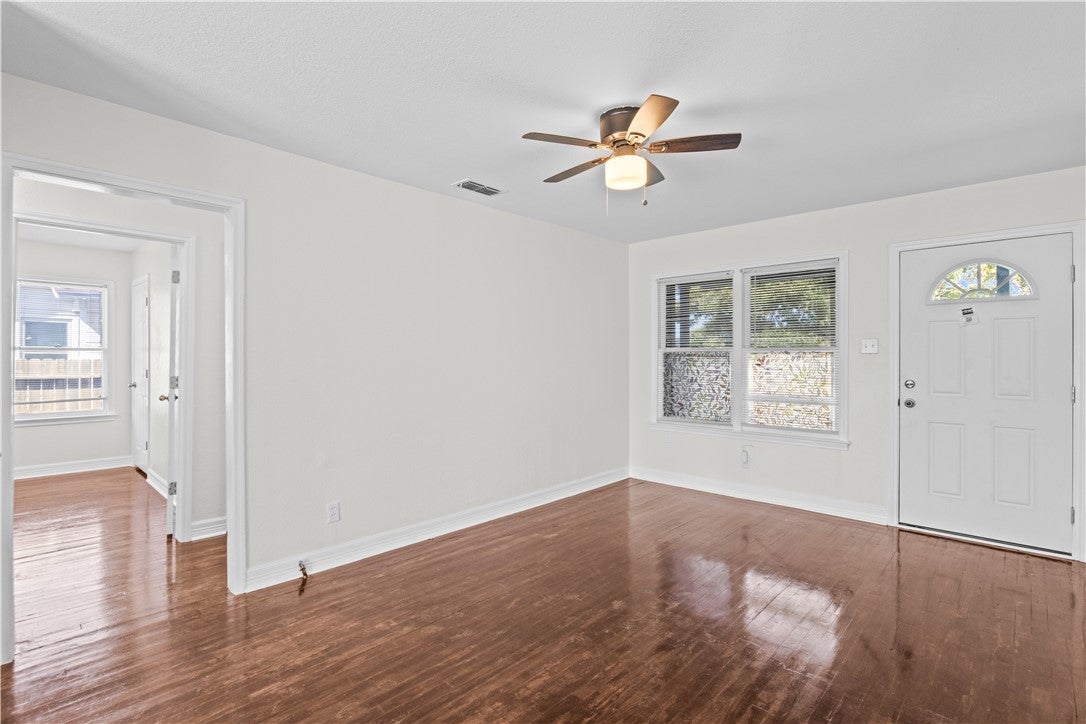 1538 Brentwood Drive