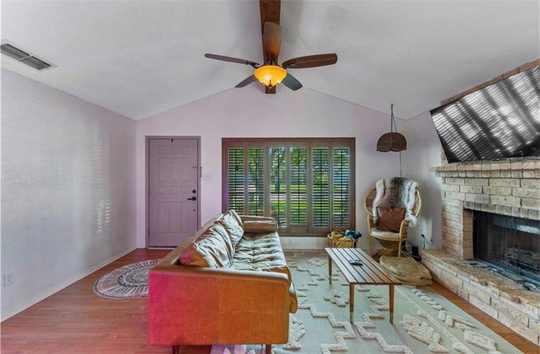 5337 Crossridge Drive
